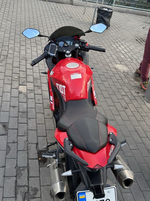 Viper f2 2020 червоний 250 кубов