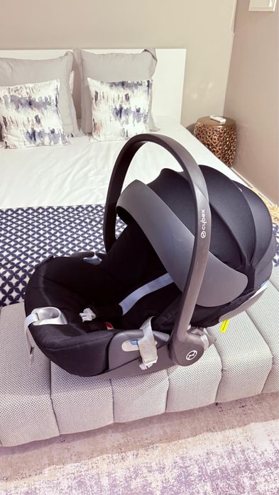Ovo cybex cloud T i-size preto