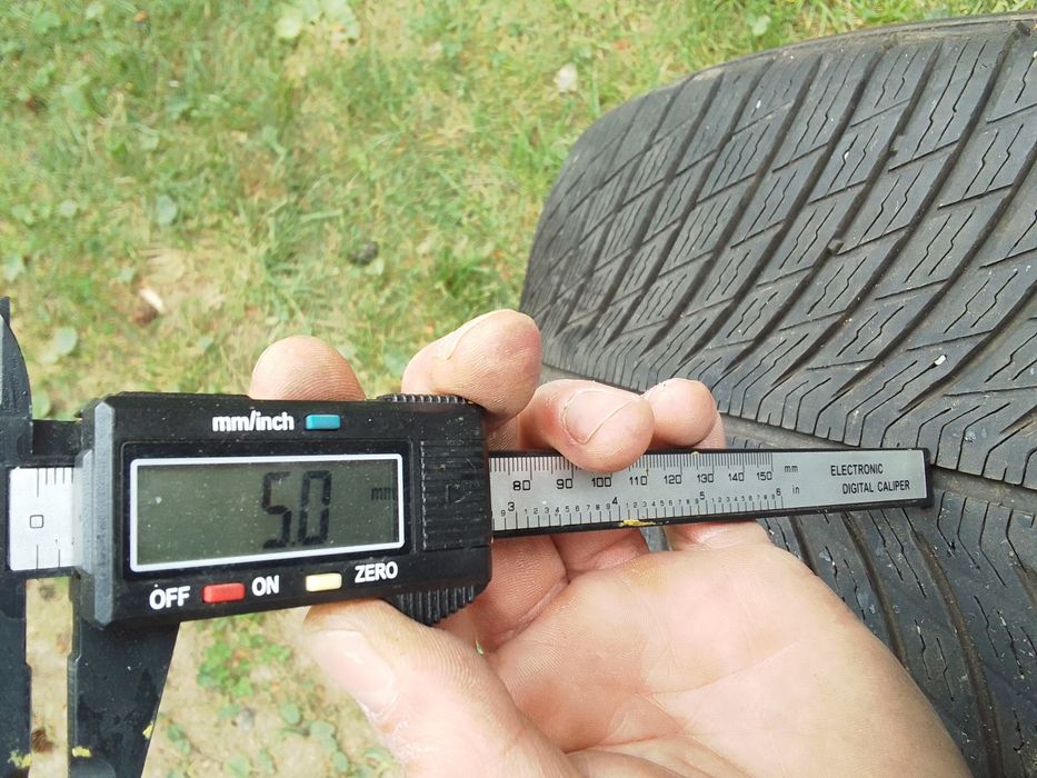 Opona zimowa 275/50r20 MICHELIN 2021r