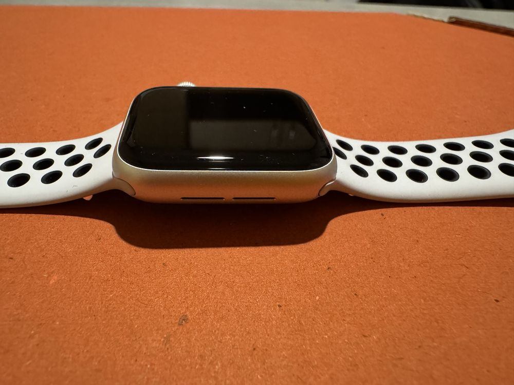 Apple Watch Series 5 Nike edition 40mm