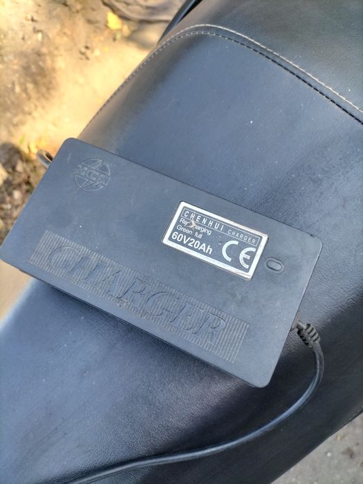 Продаю электроскутер Аіma Tecn