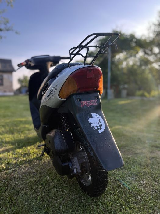 Suzuki lets 2 (2008)