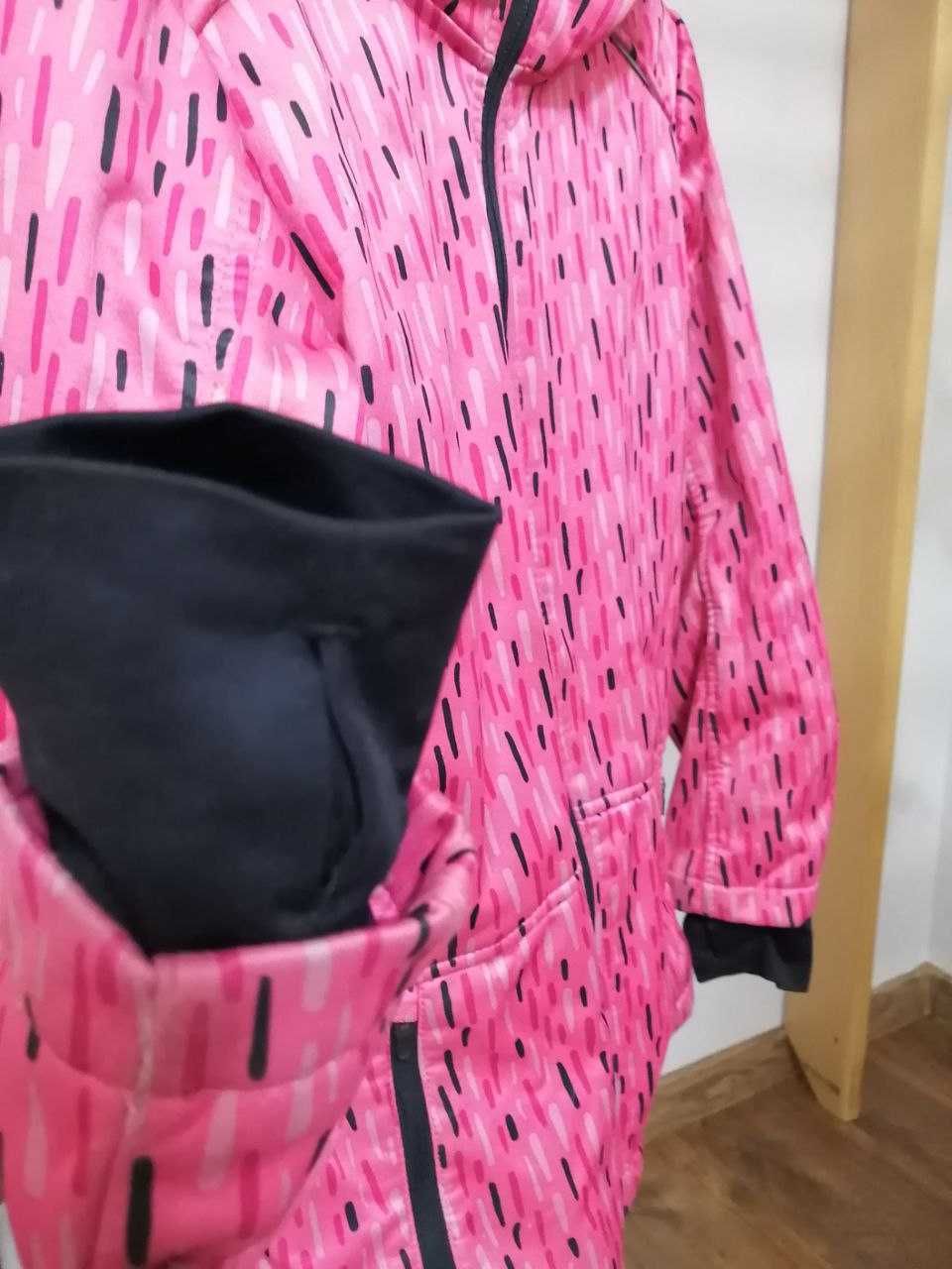 Куртка, вітровка, для дівчинки 6-8 років.