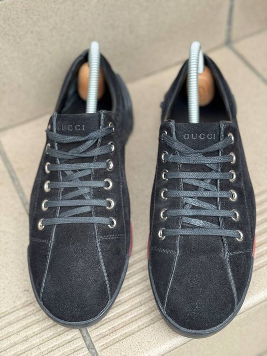 Оригінальні замшеві кеди Gucci – розкіш у кожному кроці