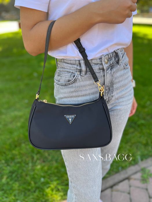 Нейлонова сумка стиль Guess в чорному кольорі