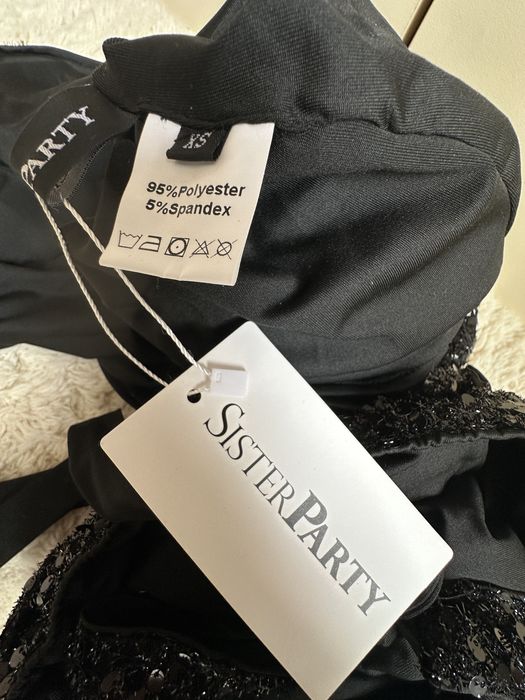 Czarna dluga sukienka cekiny nowa sister party Xs