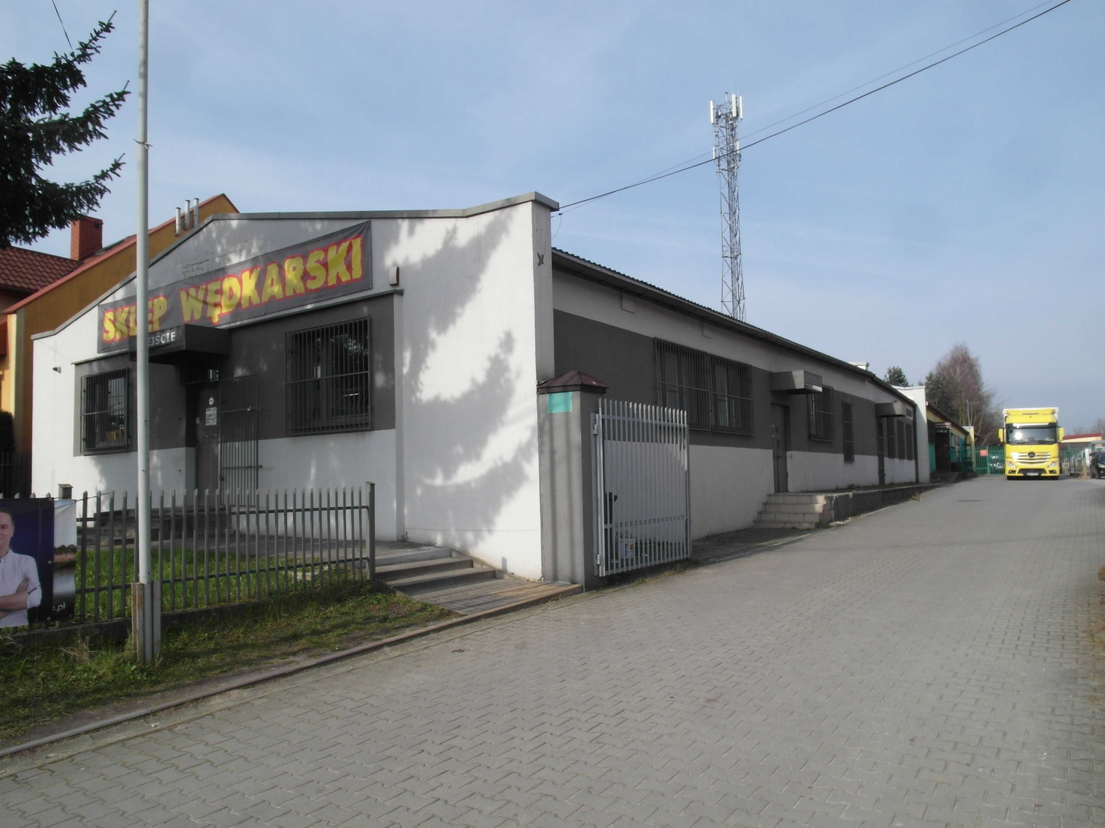 Wynajmę halę 140m2 Jędrzejów, świetna lokalizacja, parking