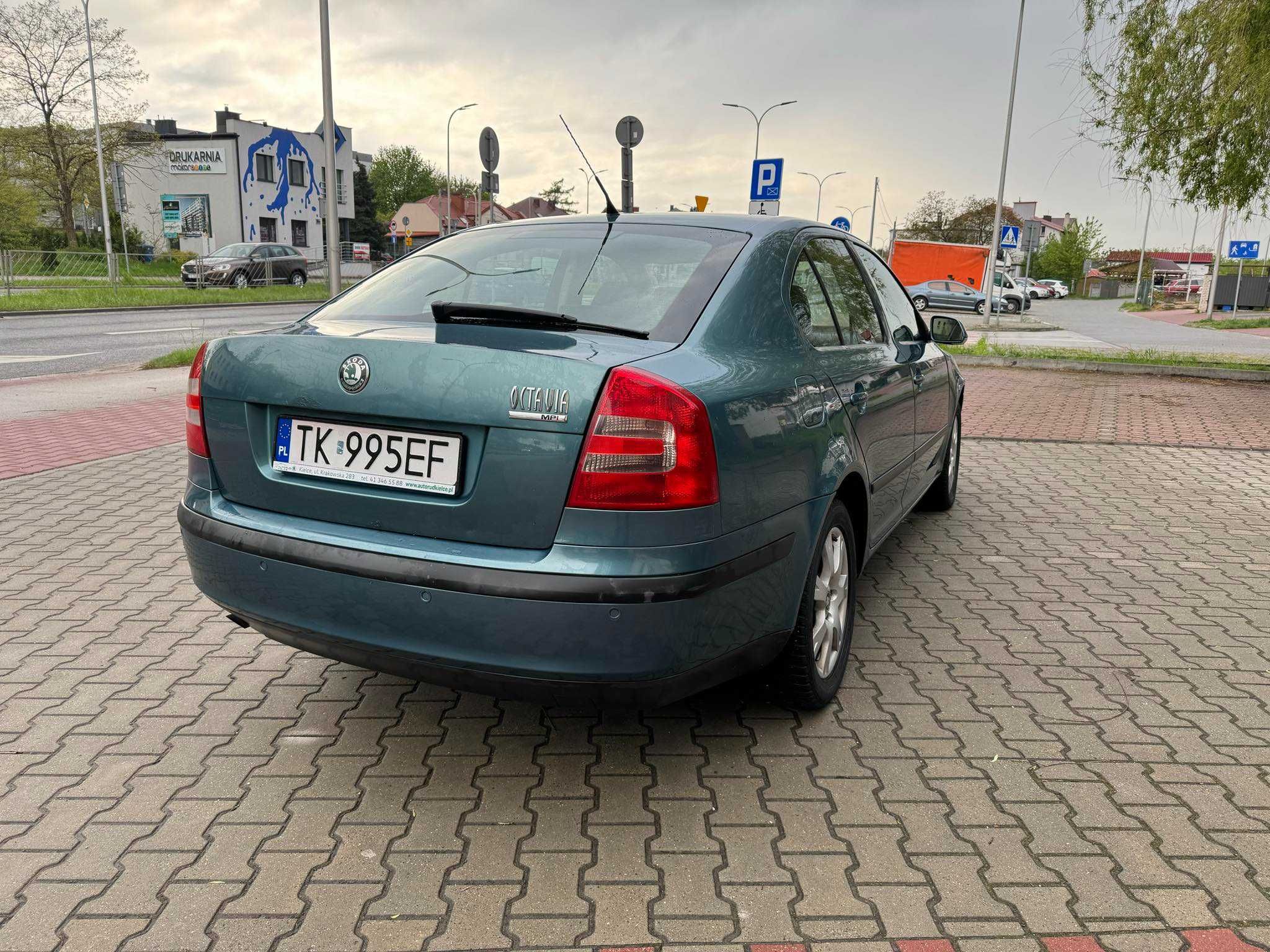 Skoda Octavia 2 II 1.6 MPI 101KM GAZ LPG Climatronic Grzane siedzenia