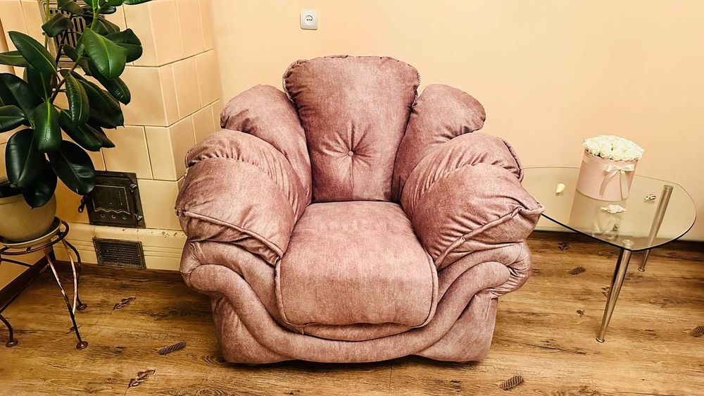 Ремонт та перетяжка м'яких меблів