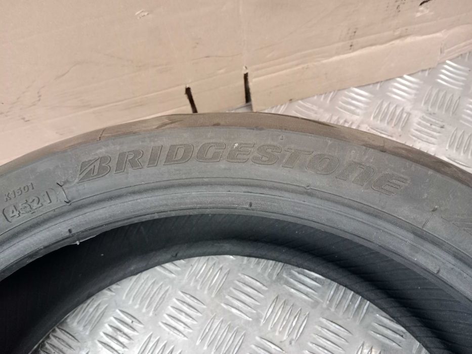 Opona Motocyklowa Bridgestone Battlax S21R Tył Tylna 180/55 ZR17