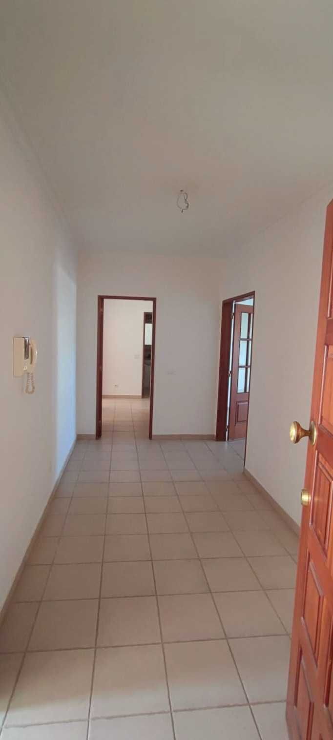 T3 central, com lugar de garagem