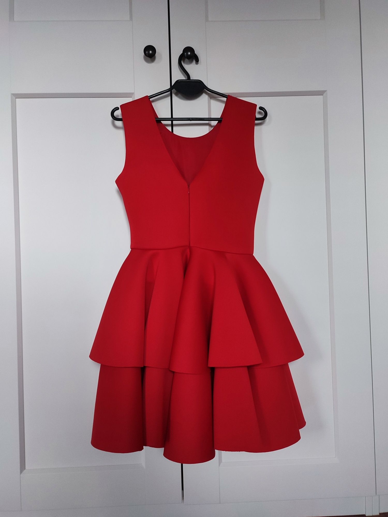 Czerwona sukienka weselna elegancka 34 36