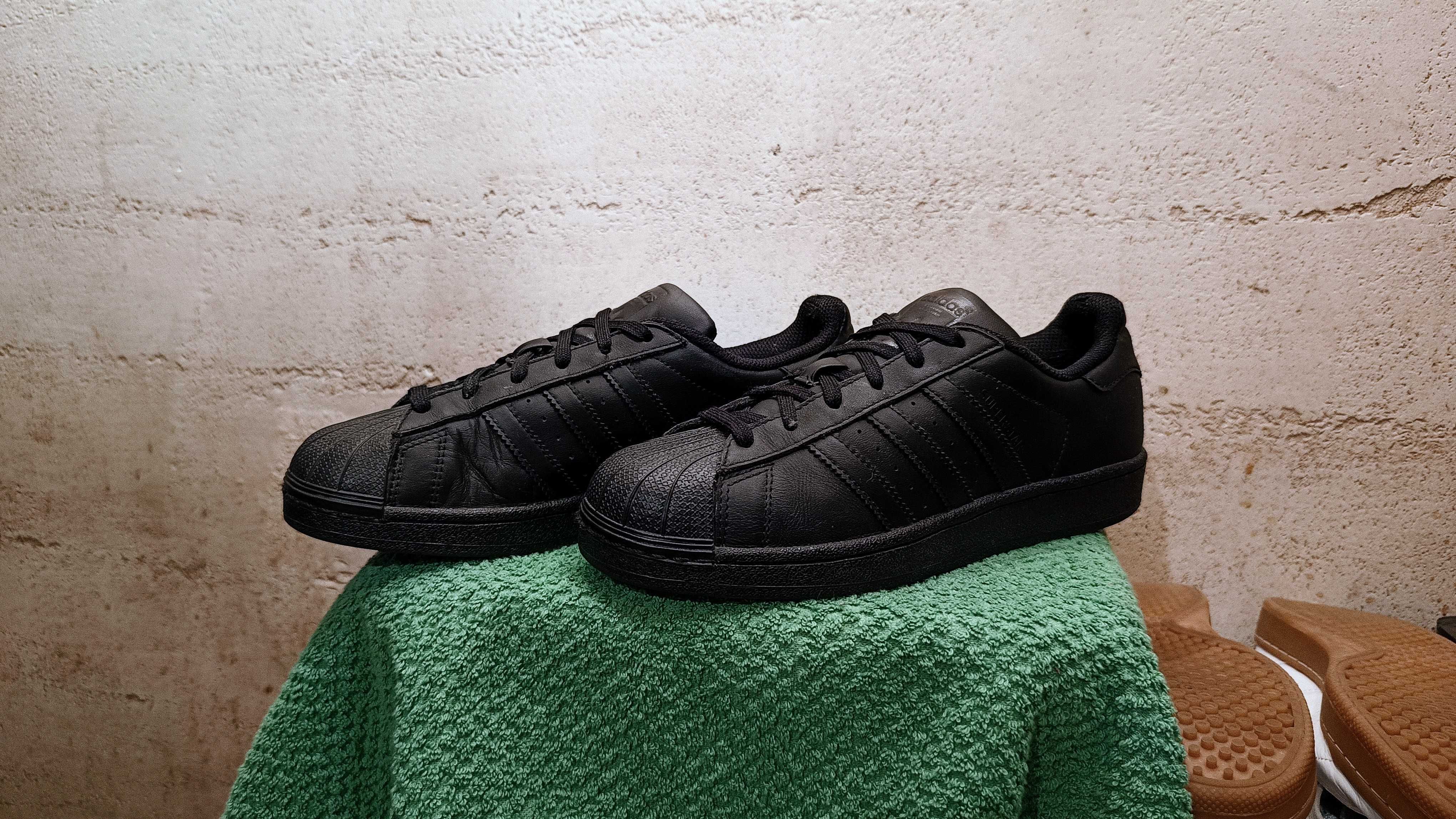 Damskie sneakersy ADIDAS SUPERSTAR FOUNDATION r.38 2/3 skóra stan bdb