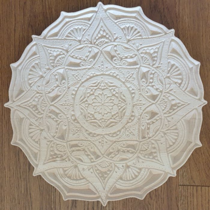 Rzeźbiona mandala kolonialny styl naturalne drewno 40cm