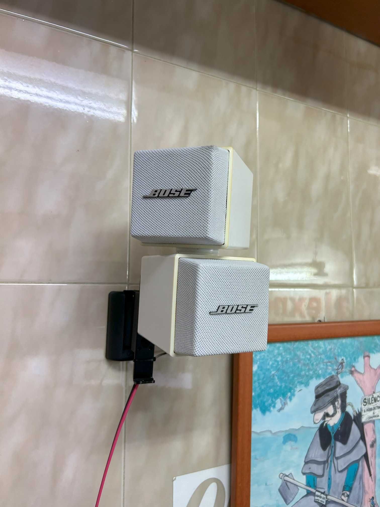 Colunas BOSE Acoustimass potentes