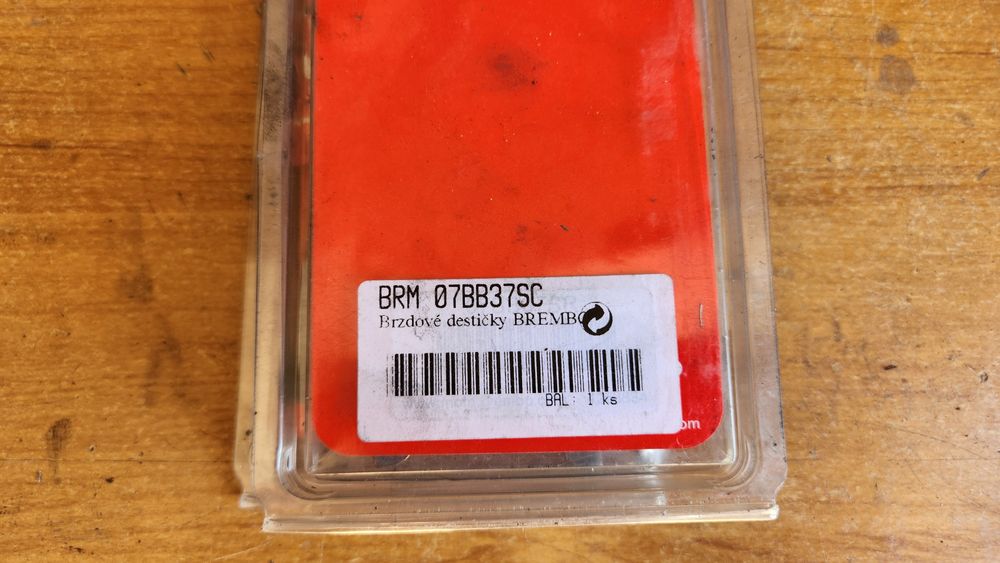 Передние тормозные колодки BREMBO BRM 07BB37SC для GSXR600/750 L01