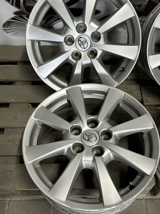 Хороші оригінальні диски 5/114.3/17 Тойота