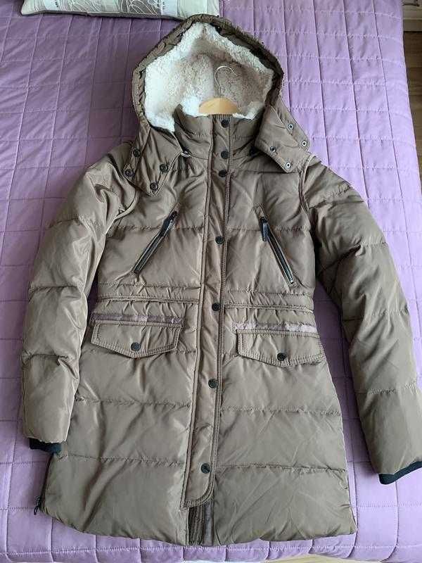 Зимний пуховик bershka