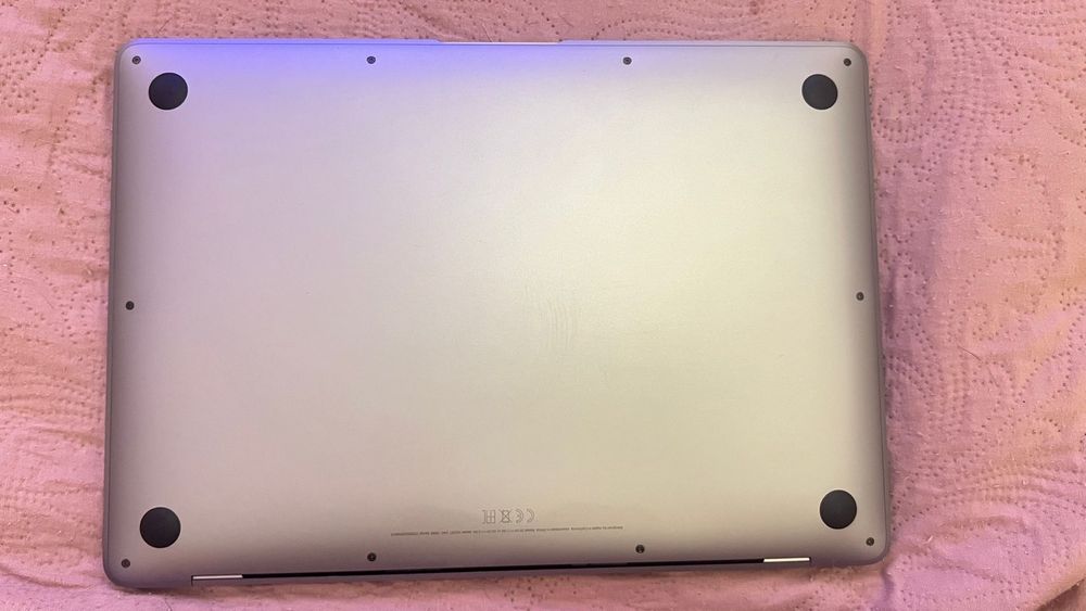 Mac book air M1 prateado