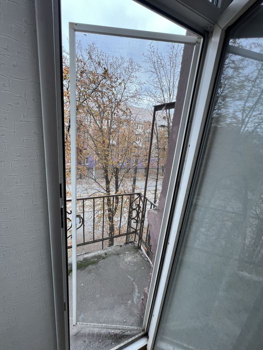 Продам 3-х кімнатну квартиру на Югоці