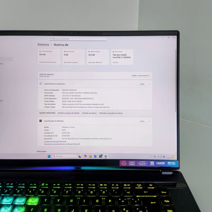 AORUS RTX 4070 i7 13650HX 32RAM