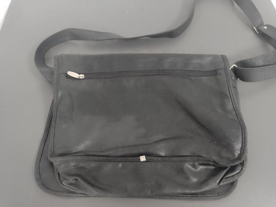 Sprzedam damską torebkę