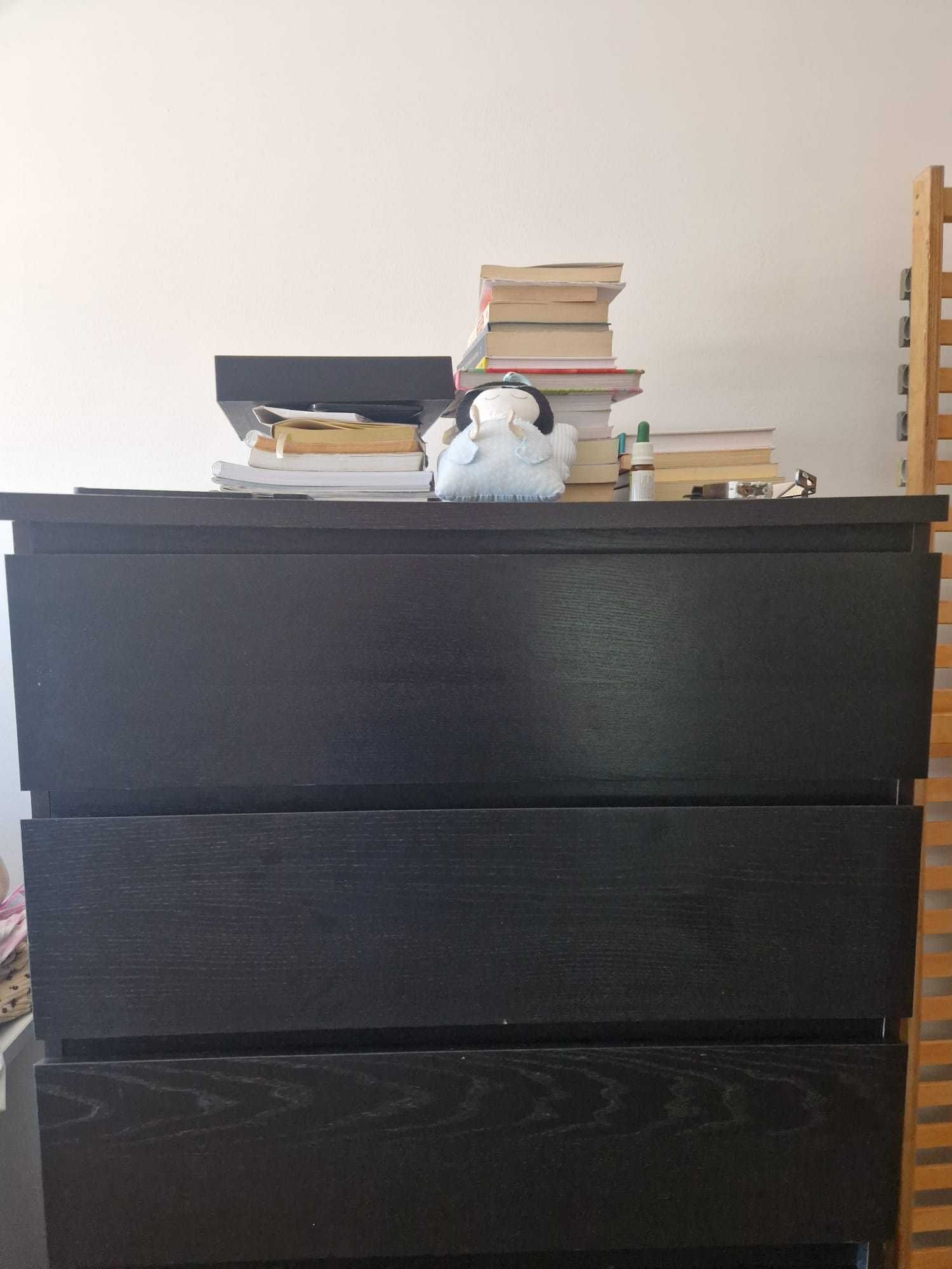 Cómoda IKEA MALM 3 gavetas – preto-castanho – bom estado – 30€