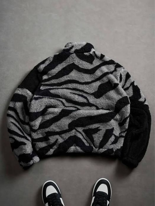 Мехова кофта на замку,демісезон,розмір Л