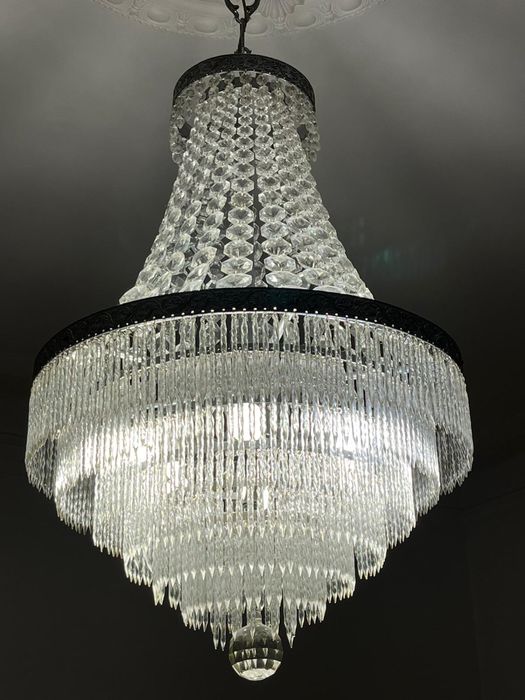 Lustre de vidro suspenso