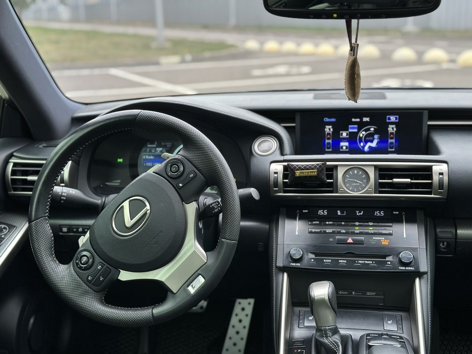 Lexus IS 250 AWD F-Sport 2015