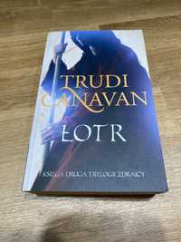 Trudi  Canavan Łotr