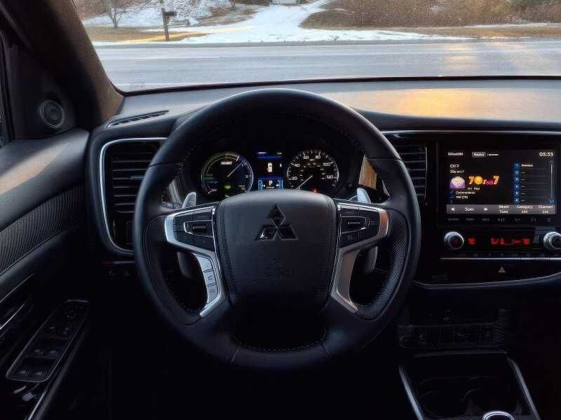 2022 Mitsubishi Outlander PHEV SEL