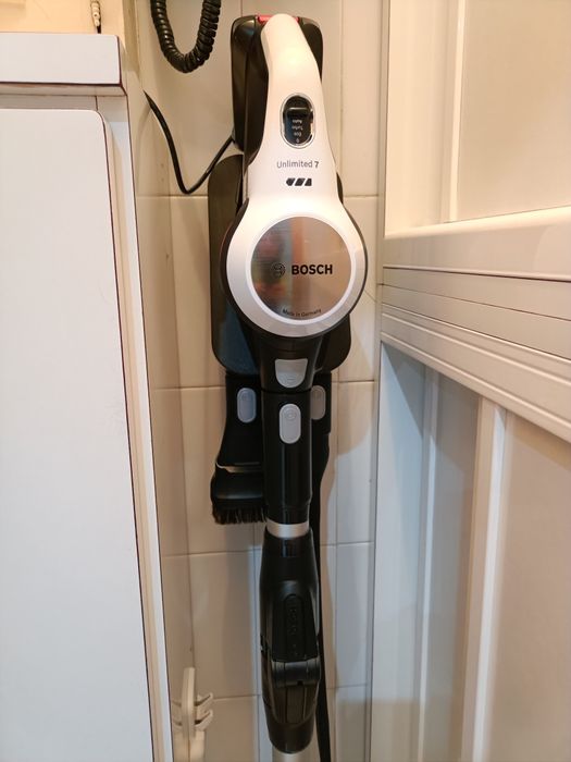 Aspirador vertical Bosch