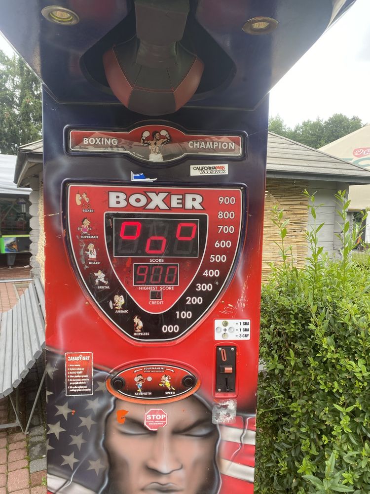 bokser automat zarobkowy
