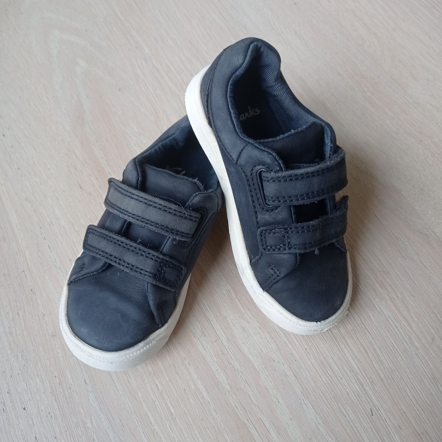 Buty buciki Clarks 23