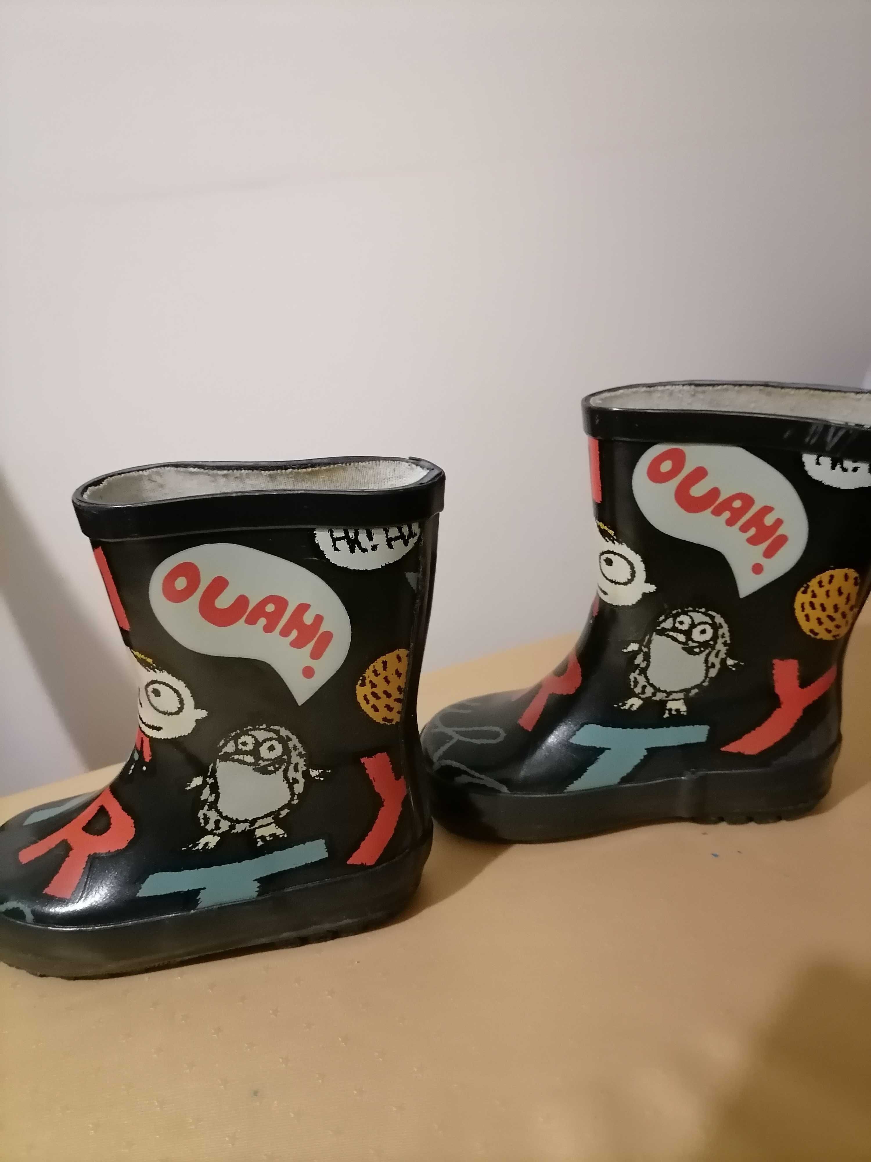 Botas de borracha n 22 - Disponíveis