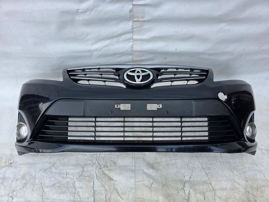 ZDERZAK PRZÓD PRZEDNI TOYOTA AVENSIS 3 III T27 LIFT 2012-2015R