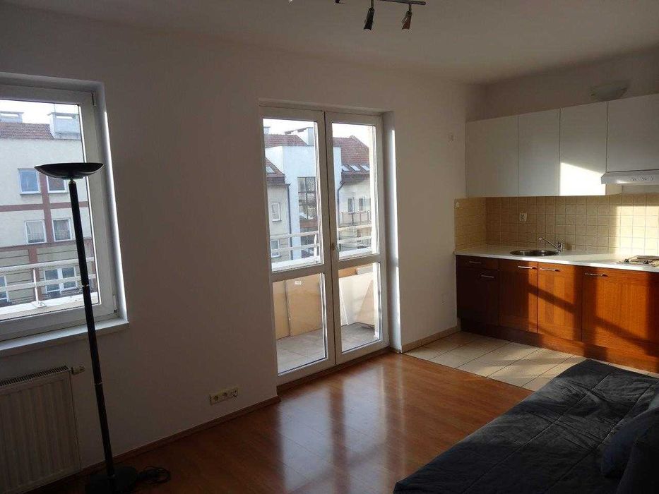 Kawalerka blisko al. Listopada