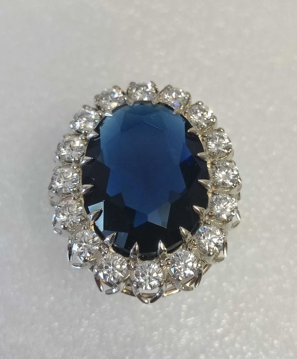 Закрепщик ювелирных камней