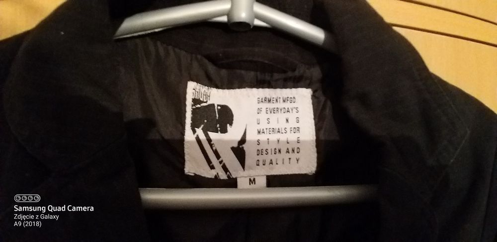 Marynarka i spodnie komplet.