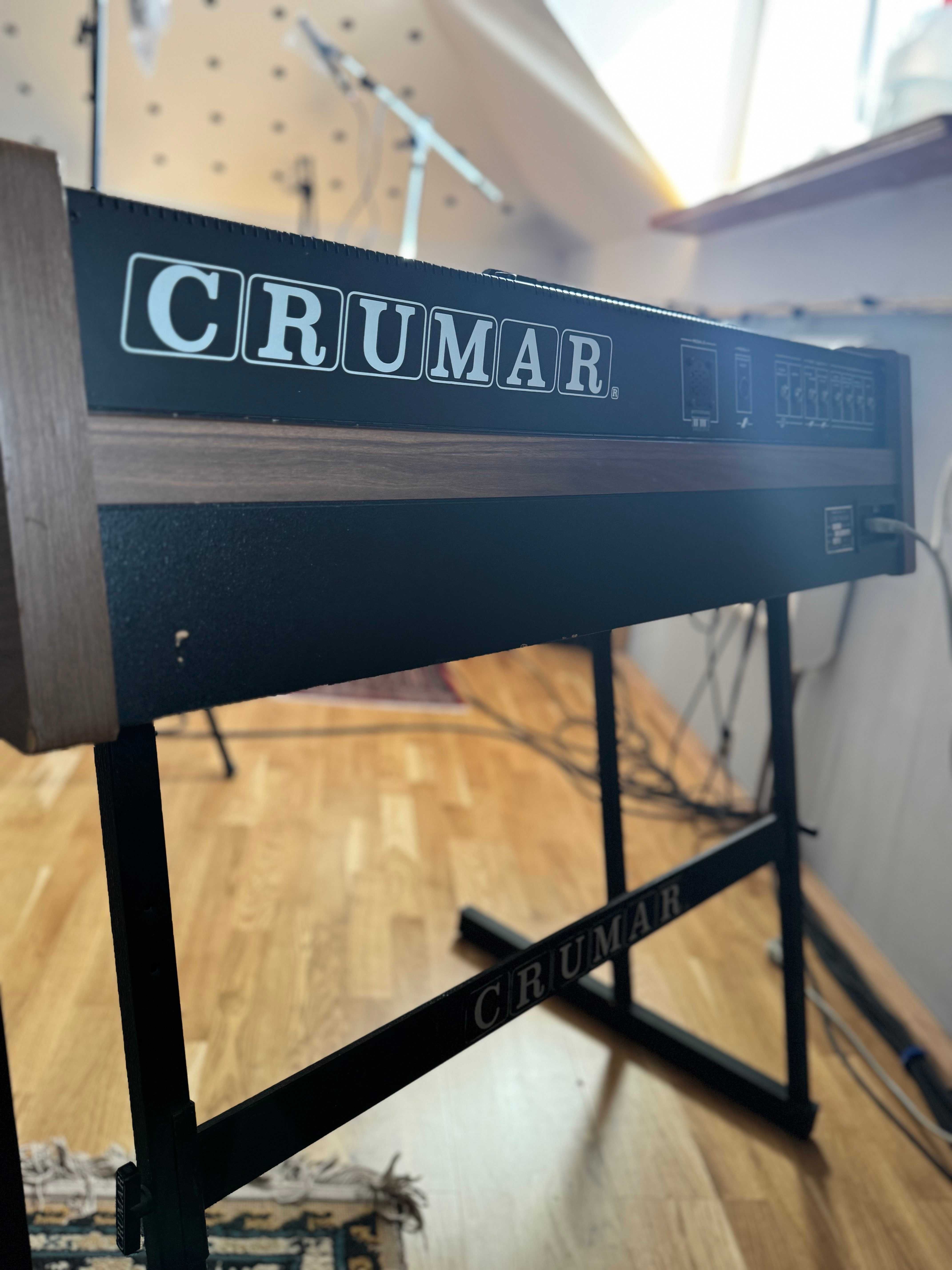 Organy Crumar T3