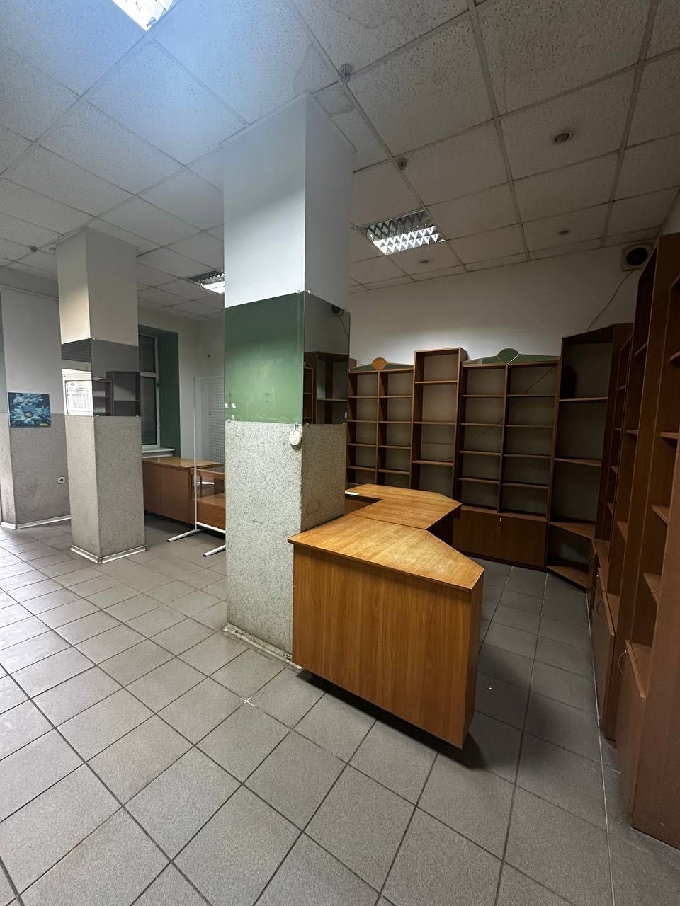 Оренда фасадного приміщення 41 м2 в центрі по вул. Франка