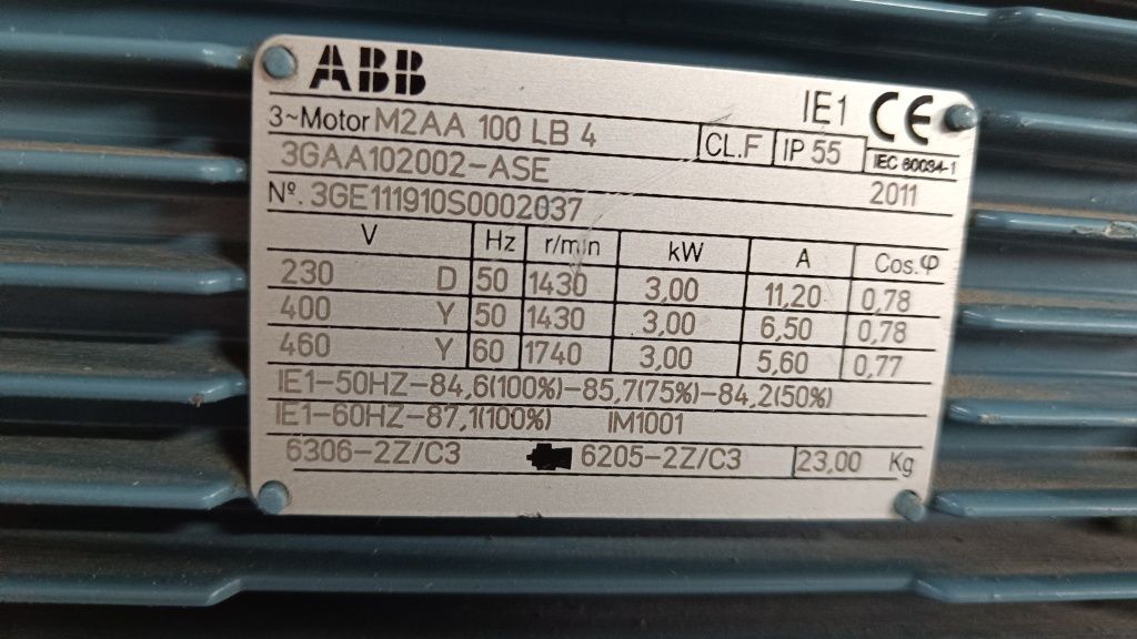 Motor elétrico ABB com pouco uso