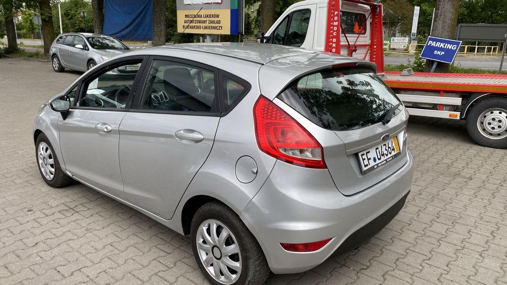 Ford Fiesta 1.6 CDTi 90 KM 2012  rok spr Oplacony Zadbany
