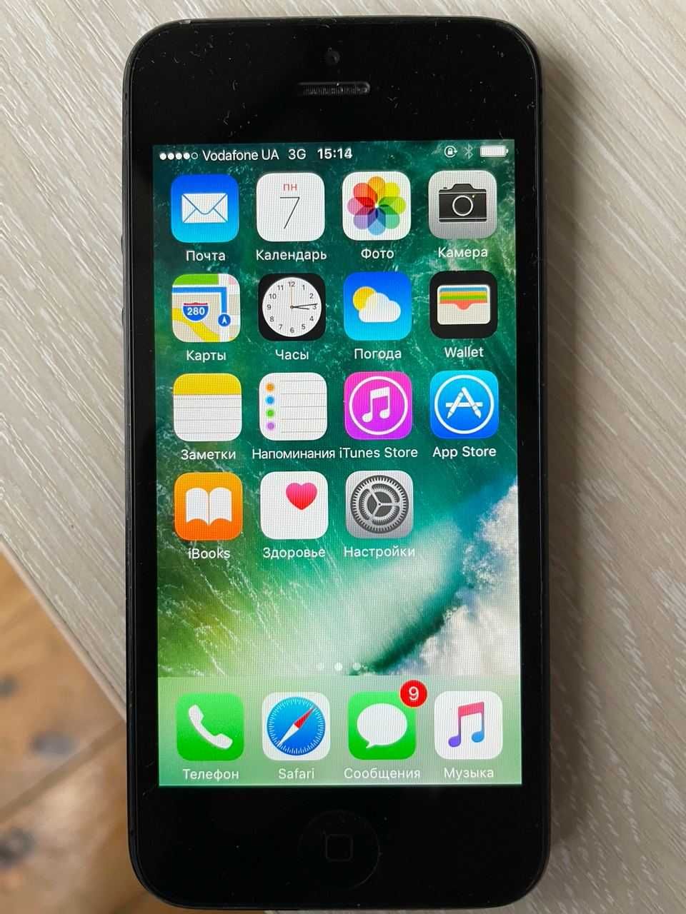 Продам iPhone 5 16Gb 100% рабочий