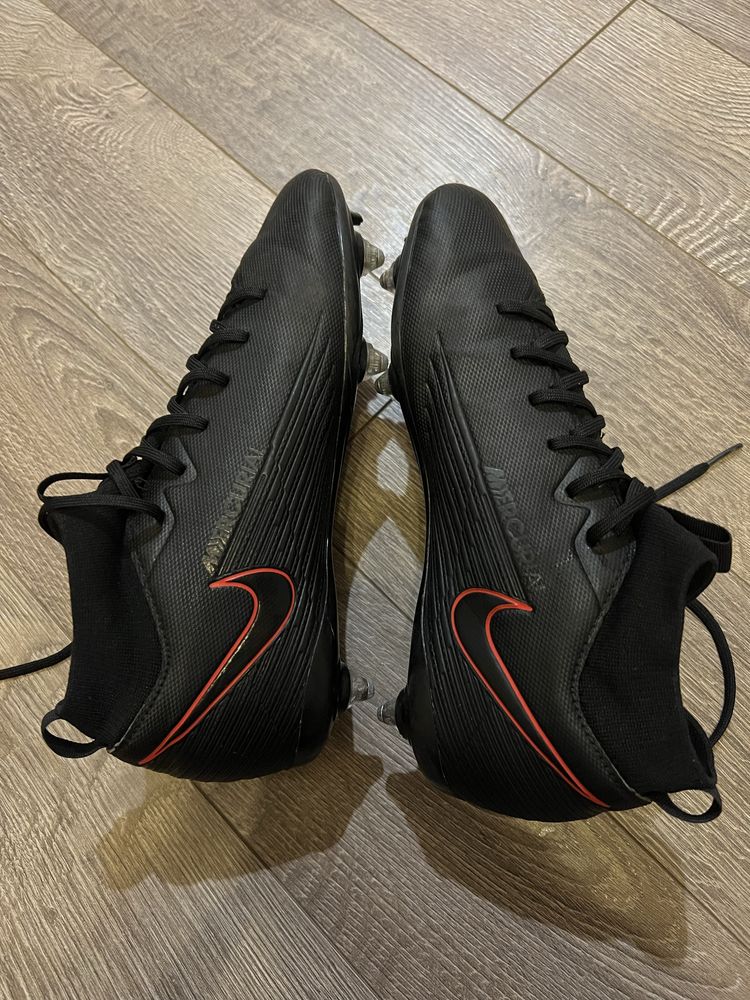 Бутси Nike Mercurial
