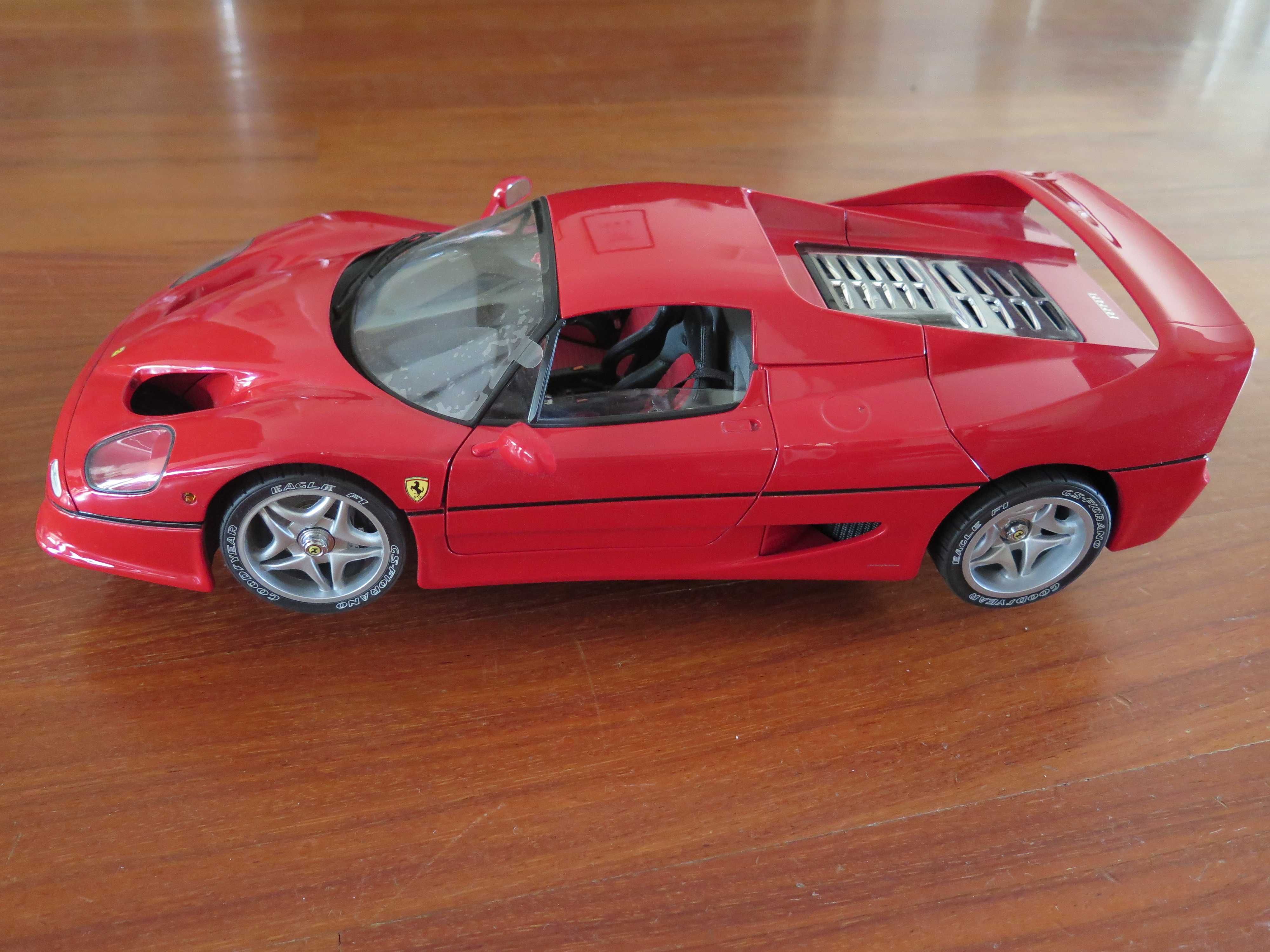 Ferrari F 50 1: 12 , peça para colecionador, da TAMIYA