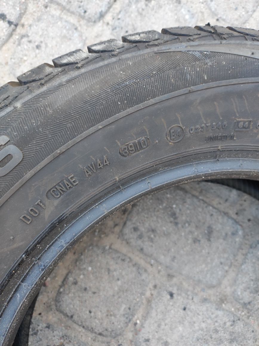 195.65.15 Nowa jedna opona Uniroyal MS PLUS 66