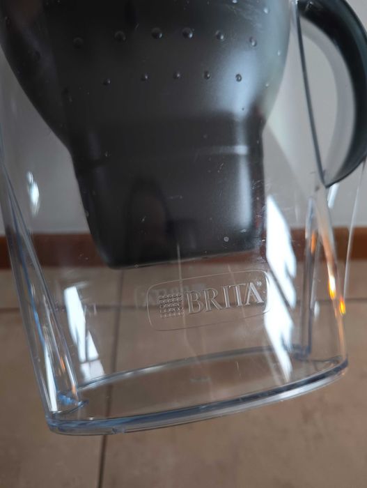 Brita Marella Dzbanek do filtrowania wody 2400 ml