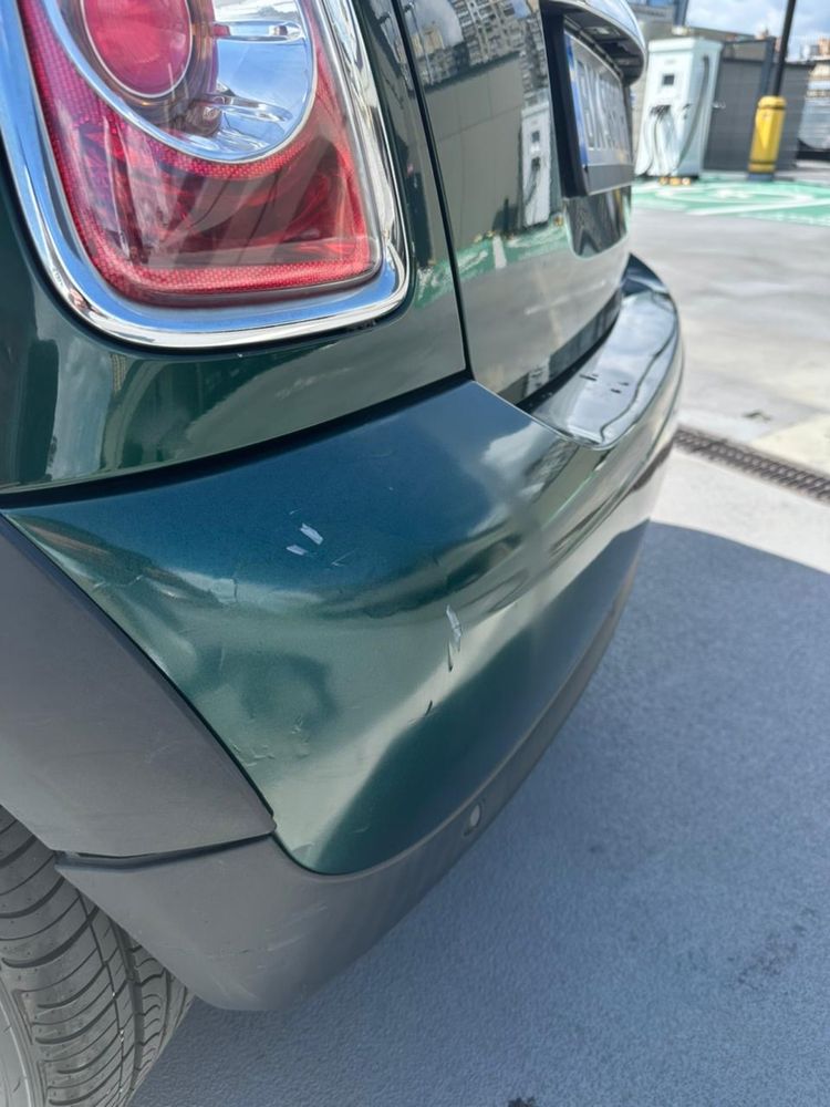 Автомобіль MINI